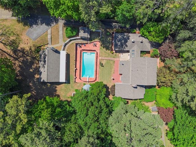 1670 Huntington Drive, Marietta, GA 30066