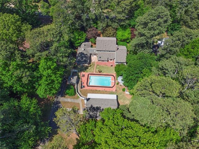 1670 Huntington Drive, Marietta, GA 30066