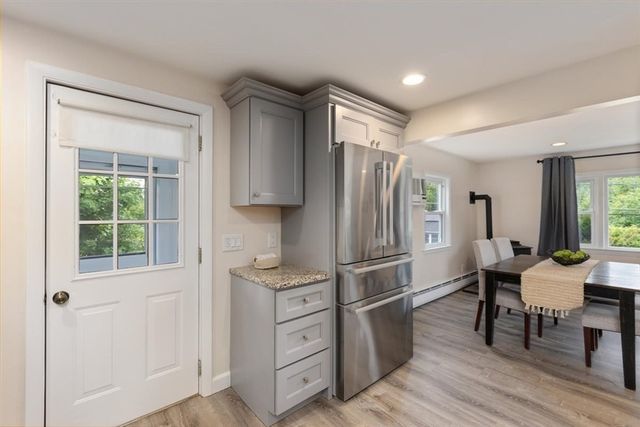 25 Charles St, Dracut, MA 01826