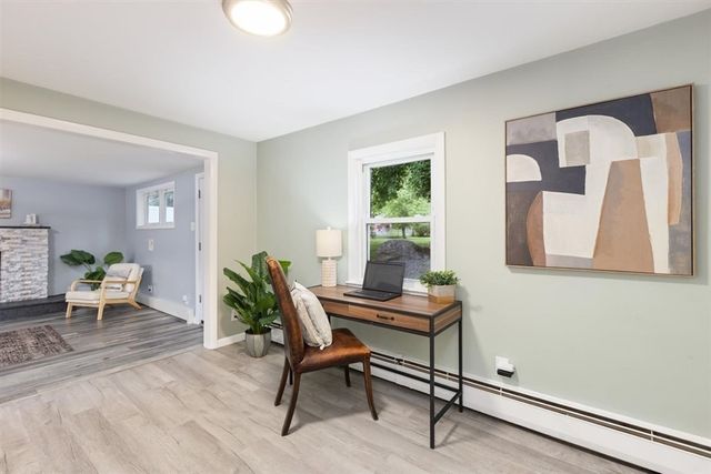 25 Charles St, Dracut, MA 01826