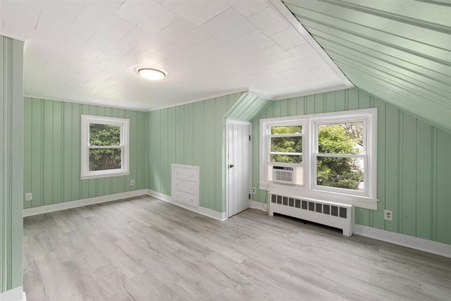 25 Charles St, Dracut, MA 01826