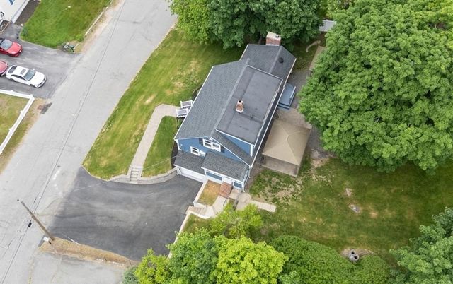 25 Charles St, Dracut, MA 01826