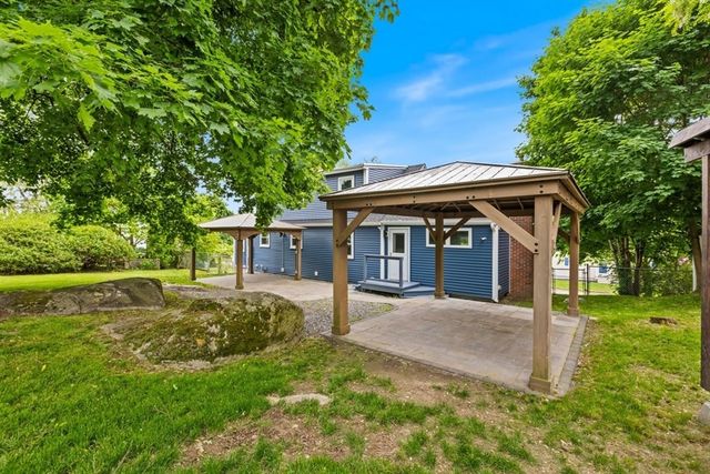25 Charles St, Dracut, MA 01826
