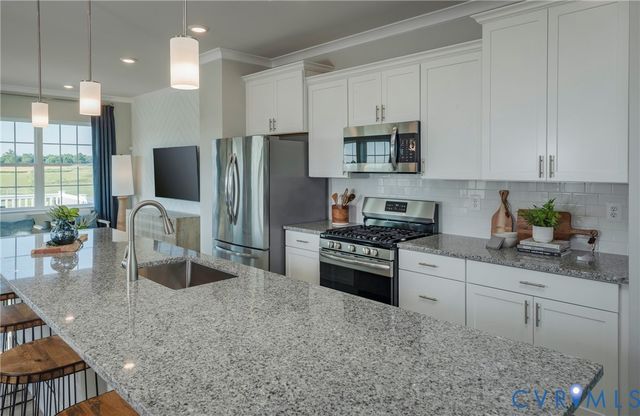 8745 Pioneer Hill Dr, Chesterfield, VA 23832