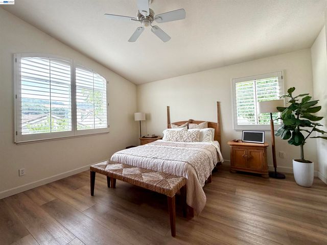 8051 Canyon Creek Cir, Pleasanton, CA 94588