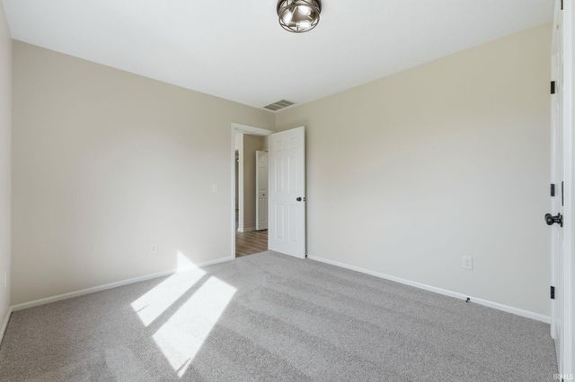 3321 Rivulet Run, Fort Wayne, IN 46818