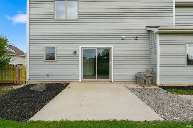 3321 Rivulet Run, Fort Wayne, IN 46818