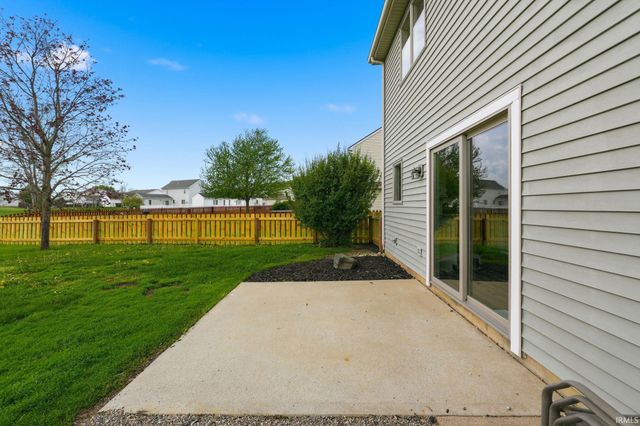 3321 Rivulet Run, Fort Wayne, IN 46818