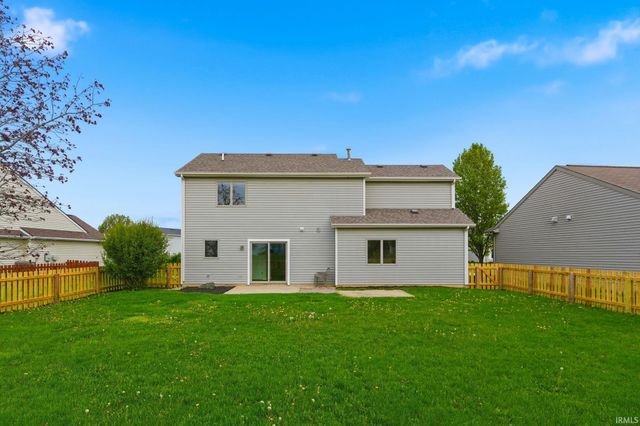 3321 Rivulet Run, Fort Wayne, IN 46818