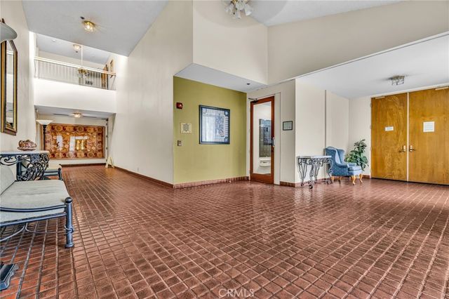 4260 Via Arbolada 205, Los Angeles, CA 90042