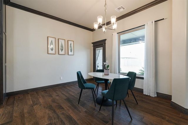 501 Bray Lane, Yukon, OK 73099