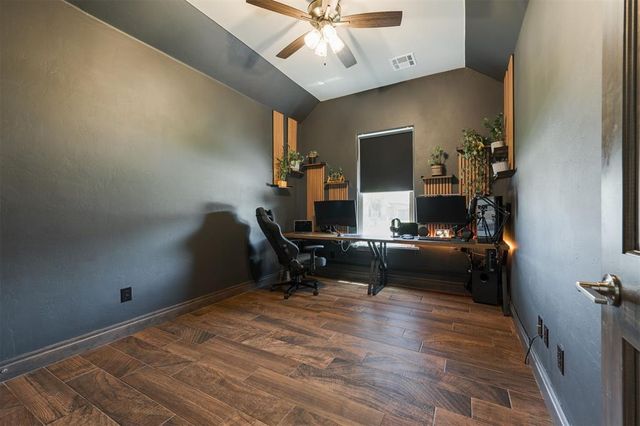 501 Bray Lane, Yukon, OK 73099