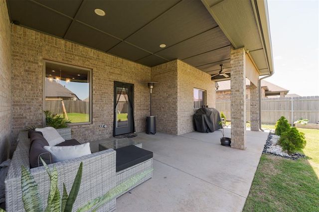 501 Bray Lane, Yukon, OK 73099