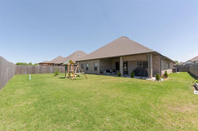 501 Bray Lane, Yukon, OK 73099
