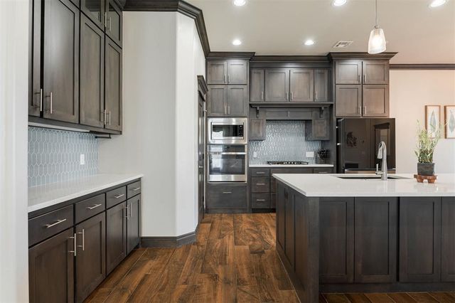 501 Bray Lane, Yukon, OK 73099