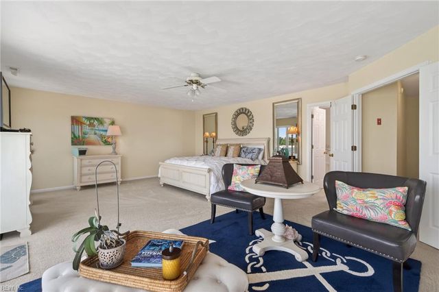 9476 Bay Front DR, Norfolk, VA 23518