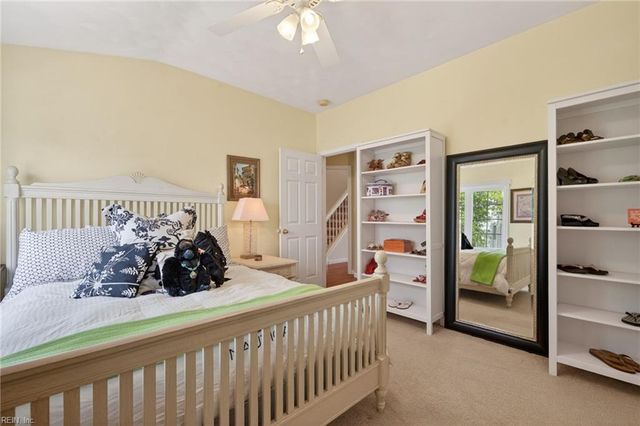 9476 Bay Front DR, Norfolk, VA 23518