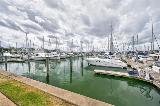 9476 Bay Front DR, Norfolk, VA 23518