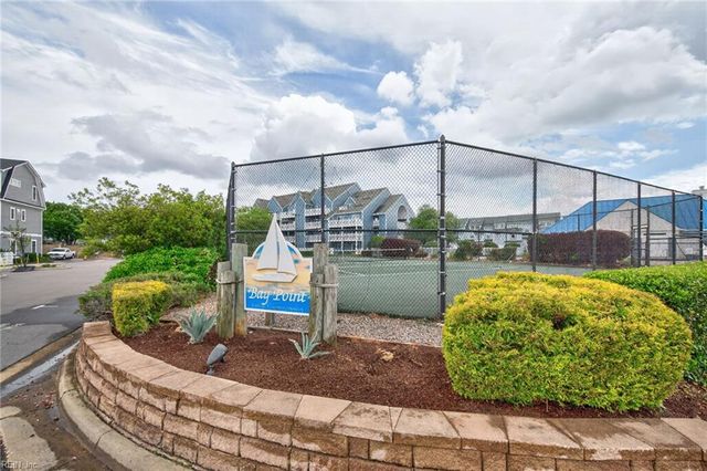 9476 Bay Front DR, Norfolk, VA 23518