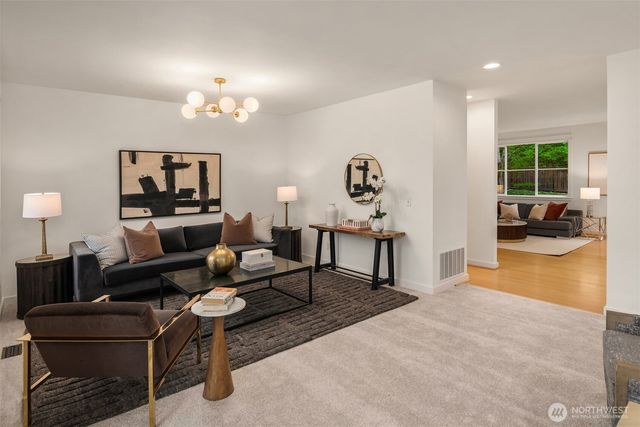 7601 39th Avenue S, Seattle, WA 98118
