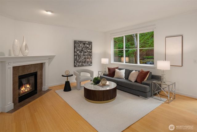7601 39th Avenue S, Seattle, WA 98118