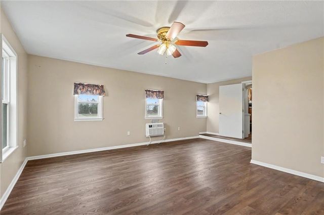 4221 Shawnee Road, Wellsville, KS 66092