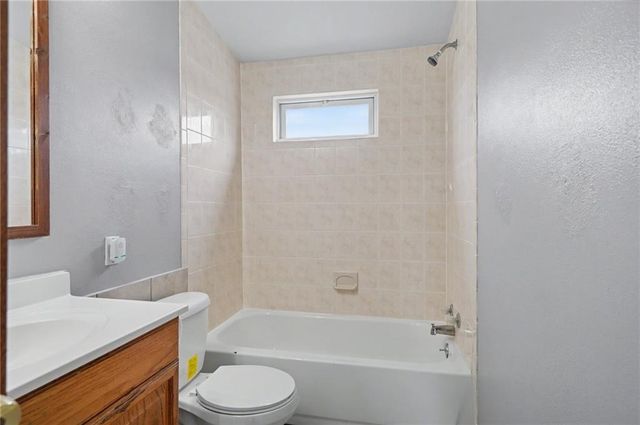 4221 Shawnee Road, Wellsville, KS 66092