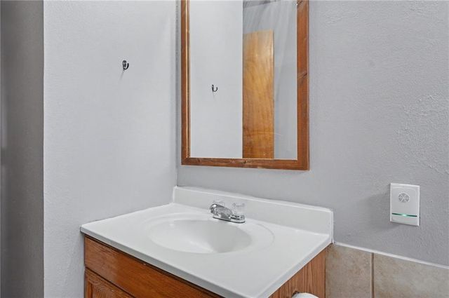 4221 Shawnee Road, Wellsville, KS 66092