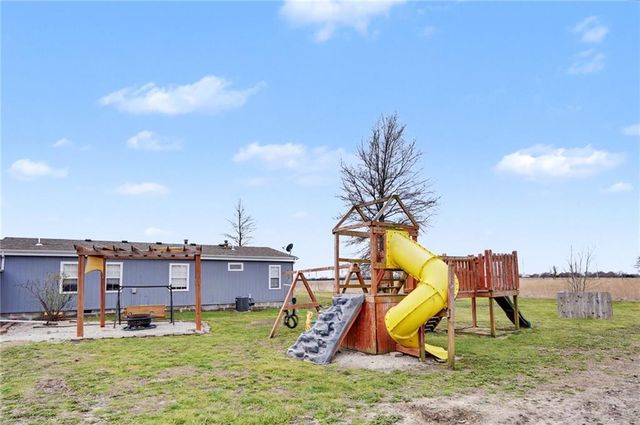 4221 Shawnee Road, Wellsville, KS 66092