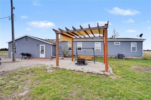 4221 Shawnee Road, Wellsville, KS 66092