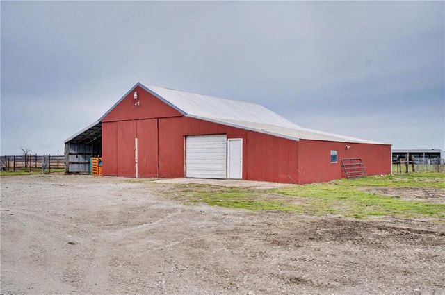 4221 Shawnee Road, Wellsville, KS 66092