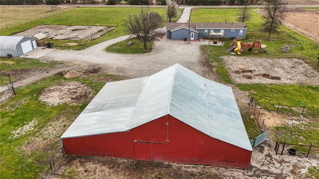 4221 Shawnee Road, Wellsville, KS 66092