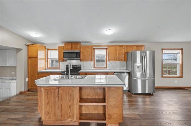 4221 Shawnee Road, Wellsville, KS 66092