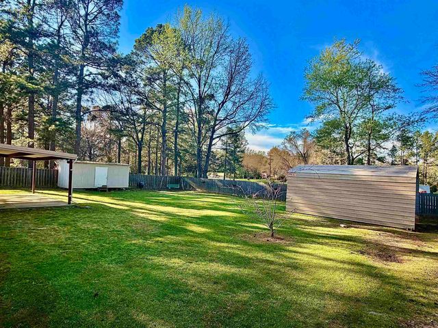 1354 Camellia Drive, Camden, AR 71701