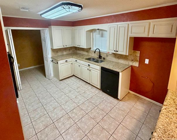 1354 Camellia Drive, Camden, AR 71701