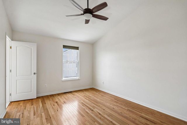 25114 MCBRYDE TER, Chantilly, VA 20152