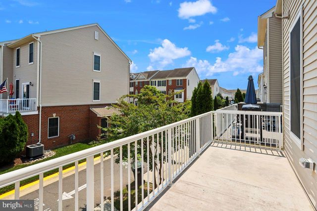 25114 MCBRYDE TER, Chantilly, VA 20152