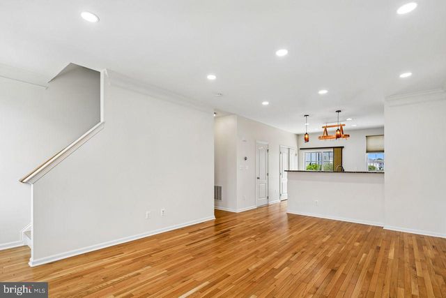 25114 MCBRYDE TER, Chantilly, VA 20152