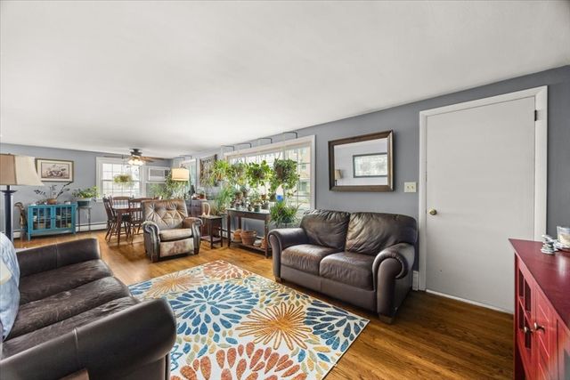 548 Jefferson St, Fall River, MA 02721