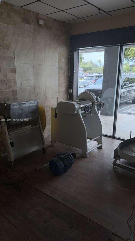 20701| 20737-20739 NW 2nd Ave, Miami Gardens, FL 33169