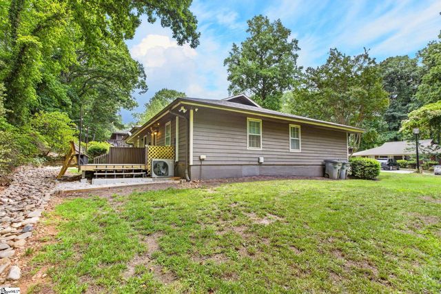 36 Oakwood Drive, Greenville, SC 29609