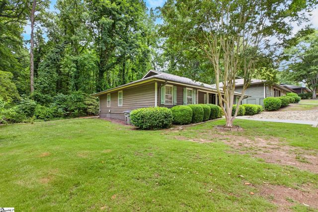 36 Oakwood Drive, Greenville, SC 29609