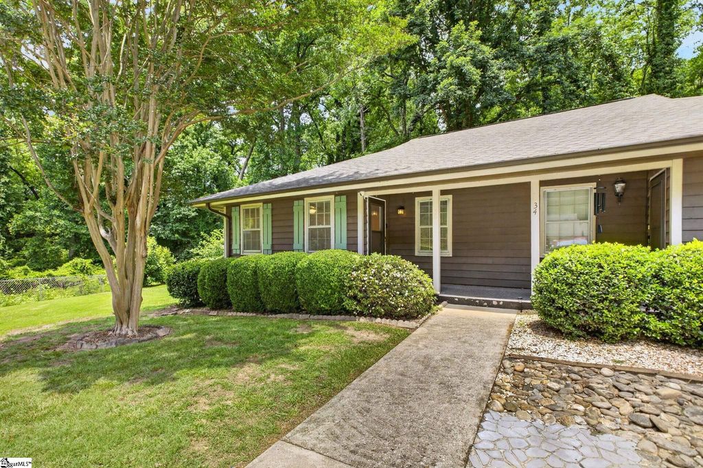 36 Oakwood Drive, Greenville, SC 29609