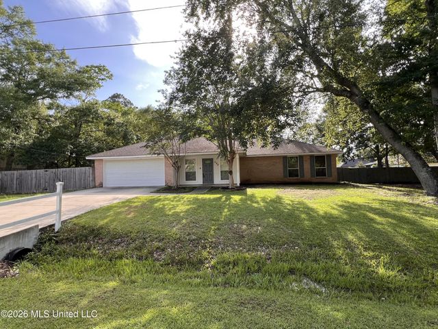 644 Iona Street, Diamondhead, MS 39525