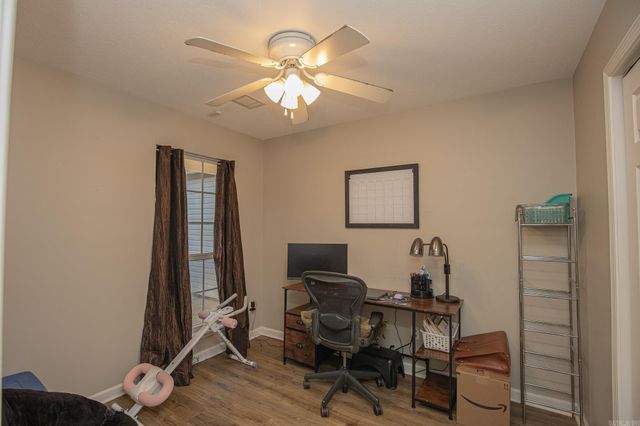 816 Coral Cove, Benton, AR 72015