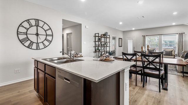 1667 Mantle Road, Crandall, TX 75114