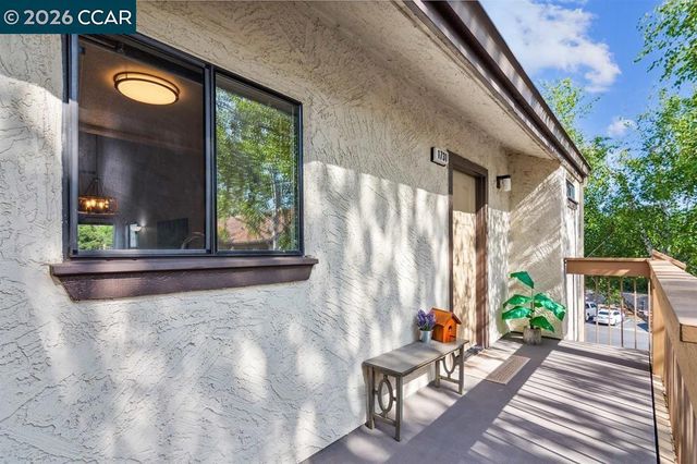 1731 1731 S Villa Way, Walnut Creek, CA 94595