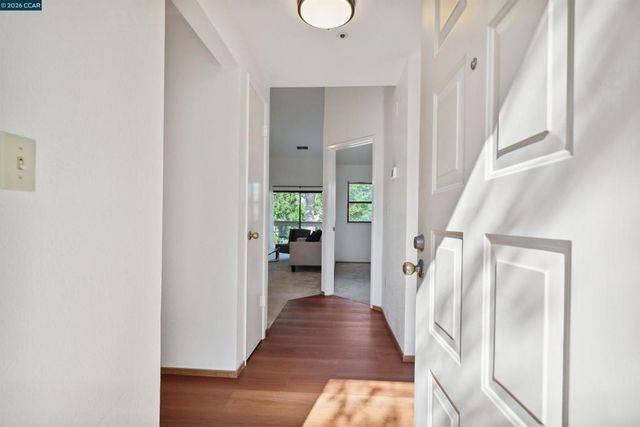 1731 1731 S Villa Way, Walnut Creek, CA 94595