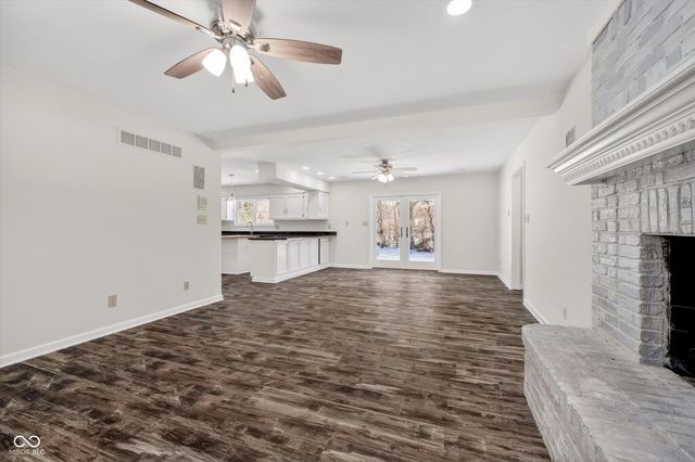 3616 Eagle Valley Court, Greenwood, IN 46143