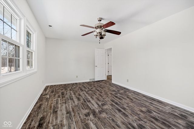 3616 Eagle Valley Court, Greenwood, IN 46143